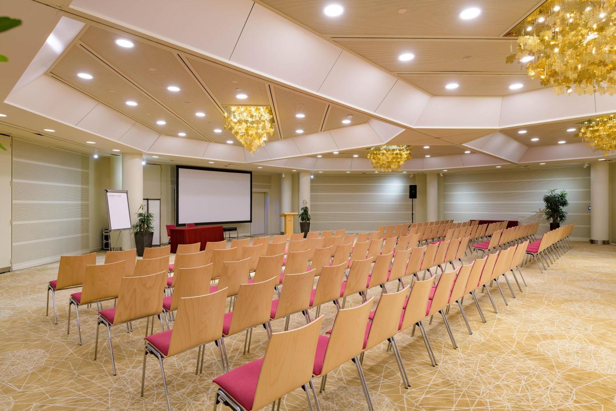Moevenpick Hotel Lausana Exterior foto