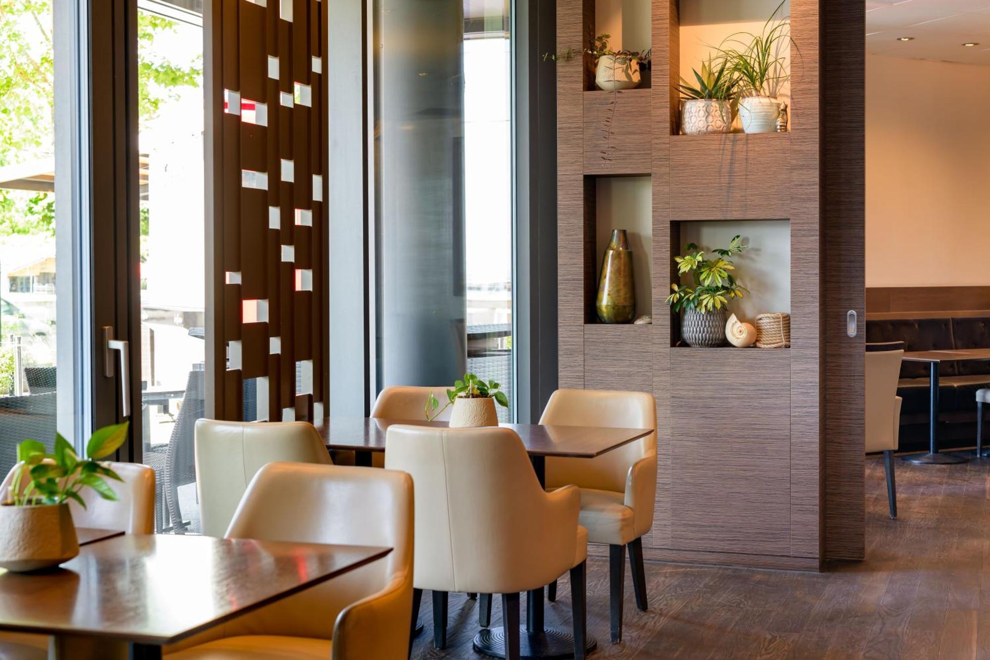 Moevenpick Hotel Lausana Exterior foto