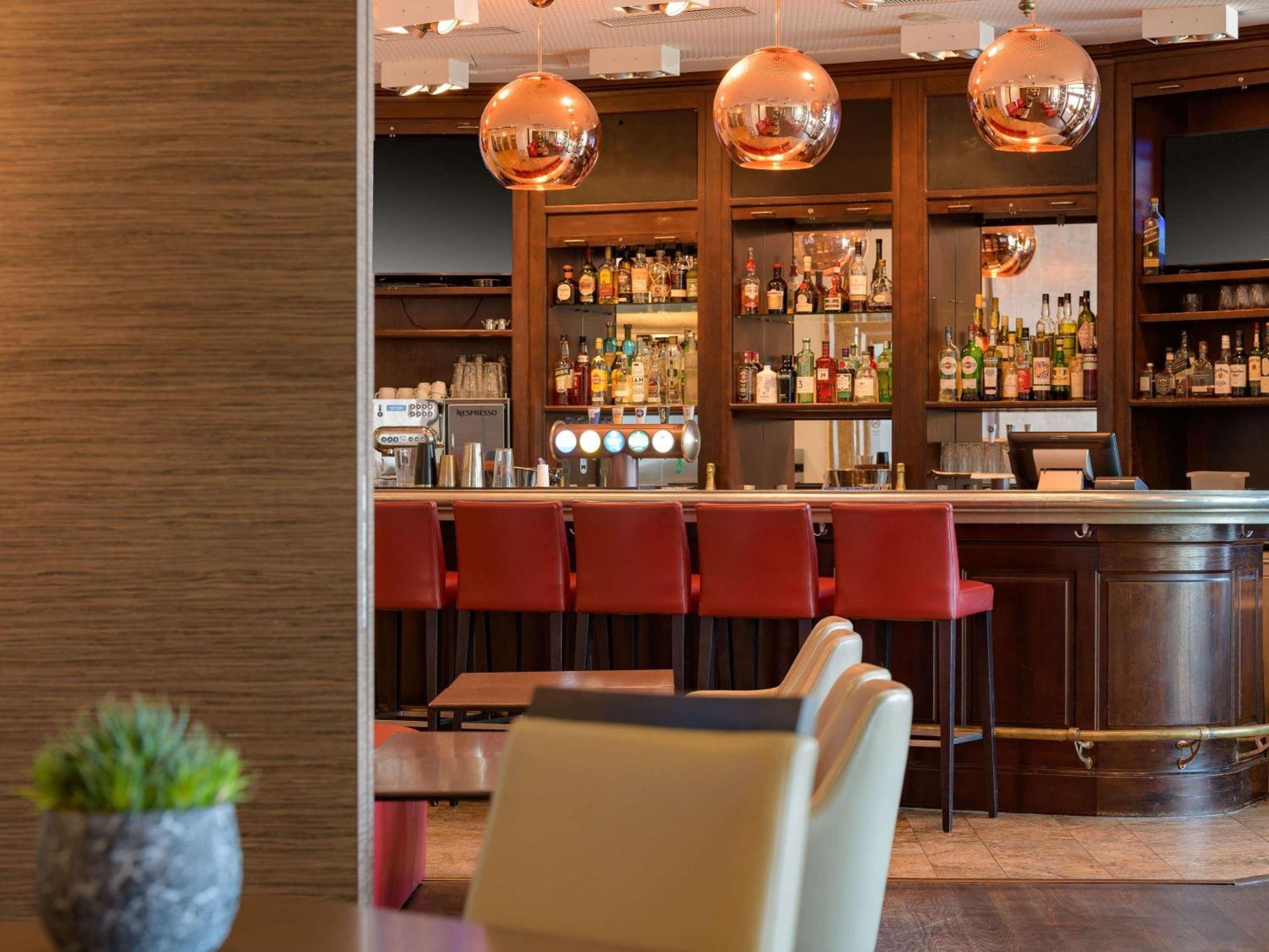 Moevenpick Hotel Lausana Exterior foto